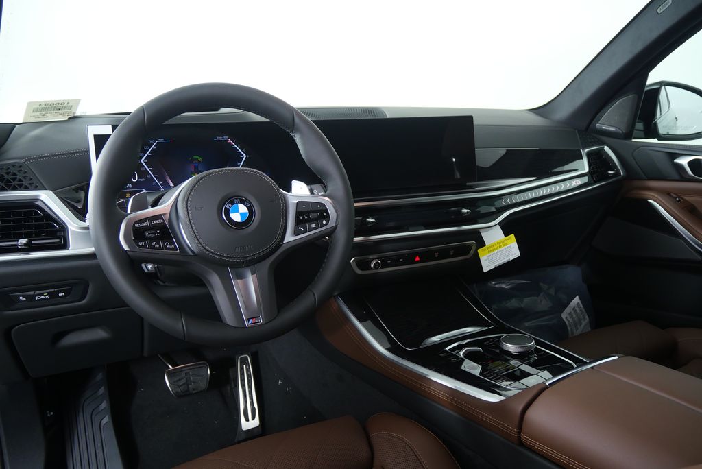 Thumbnail: 2026 BMW X5 - 17