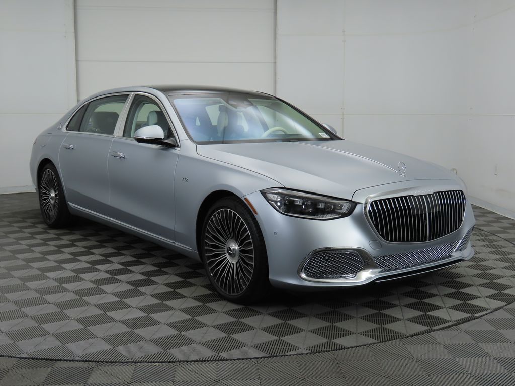 Thumbnail: 2024 Mercedes-Benz S-Class - 3