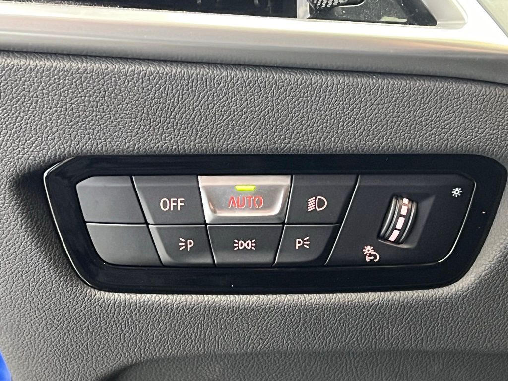 Thumbnail: 2025 BMW M2 - 20