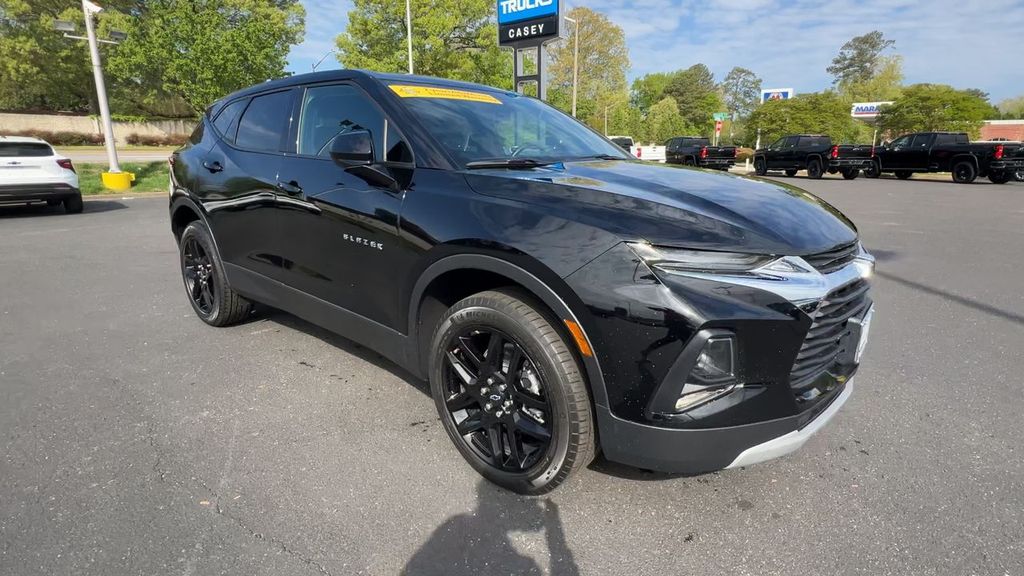 2022 Chevrolet Blazer LT photo