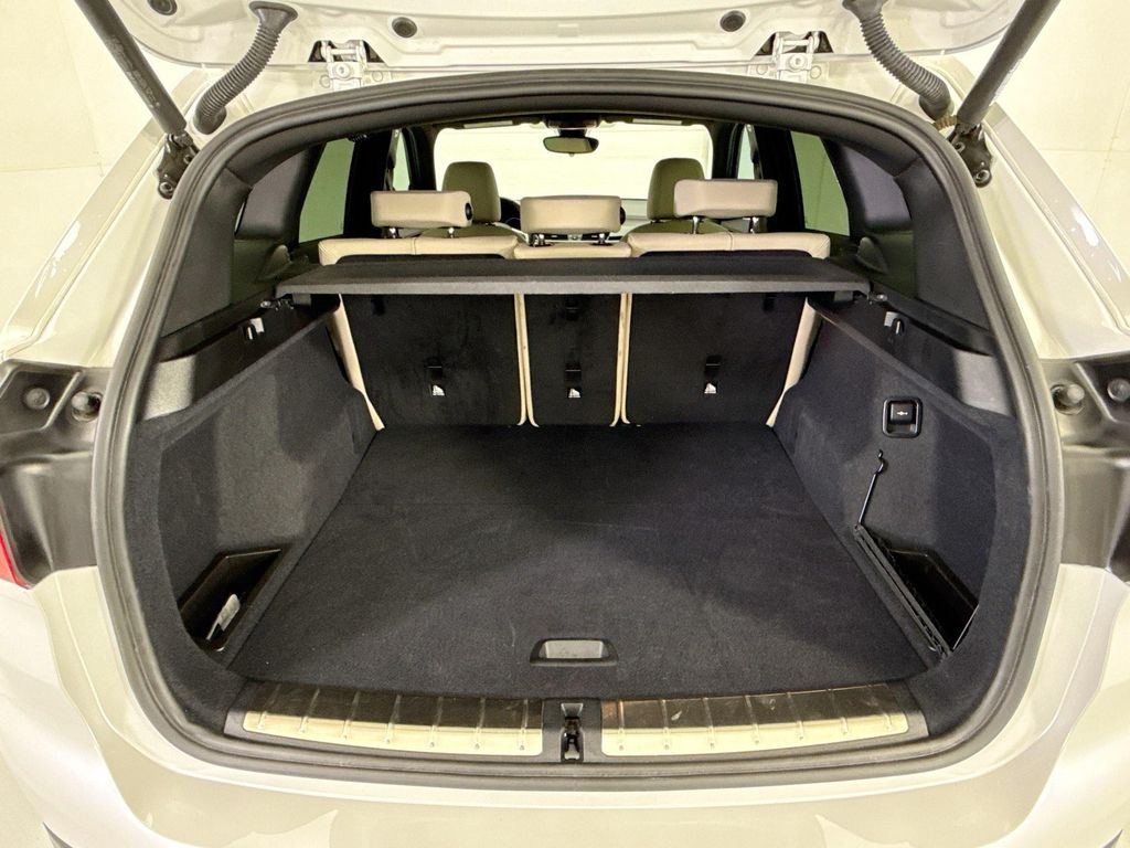 Thumbnail: 2021 BMW X1 - 27