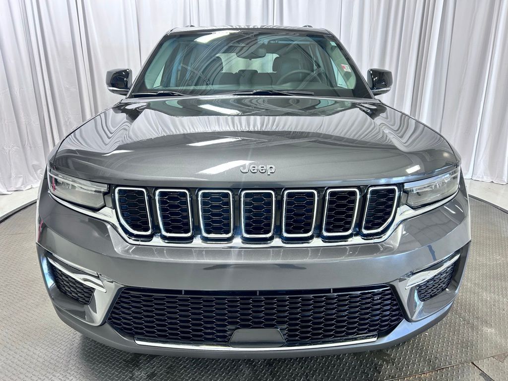 used 2023 Jeep Grand Cherokee car, priced at $32,288
