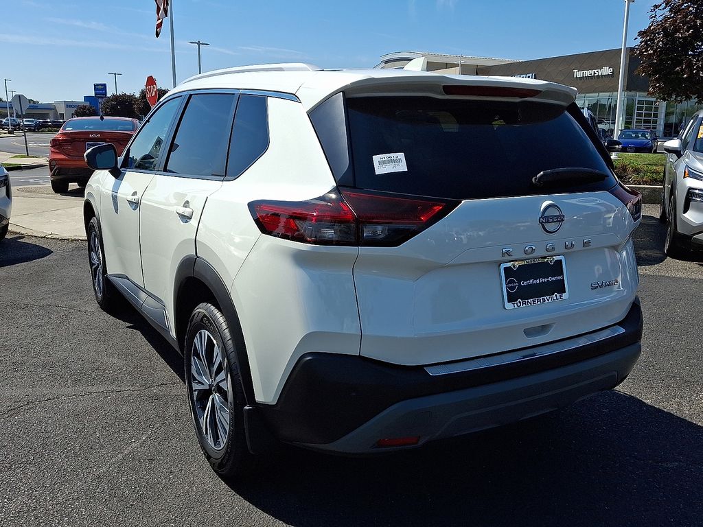 Thumbnail: 2022 Nissan Rogue - 4