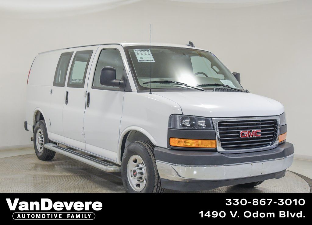 2024 GMC Savana Cargo 2500 RWD