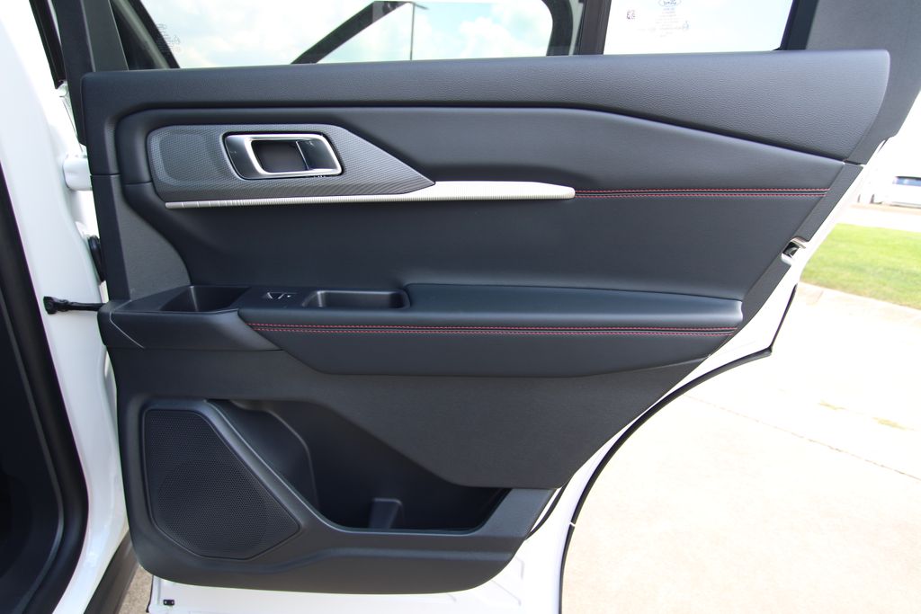 New 2026 Ford Explorer SUV
