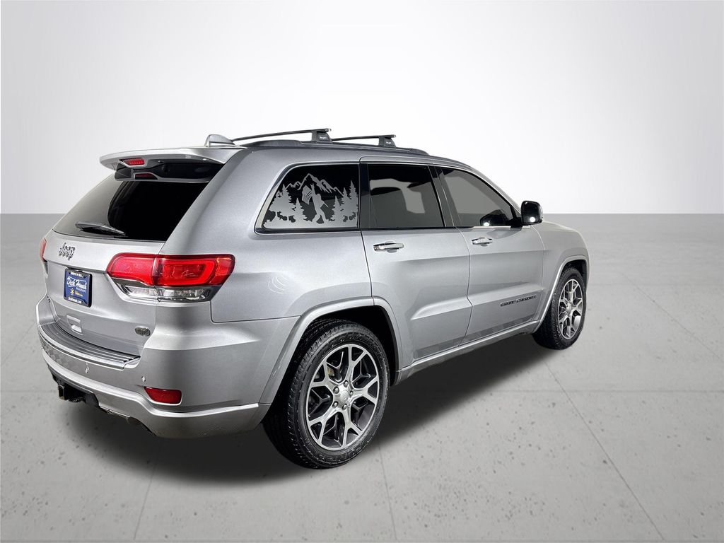 2020 Jeep Grand Cherokee Overland