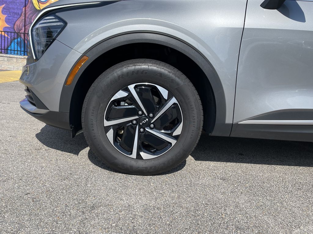 Used 2025 Kia Sportage Hybrid SUV