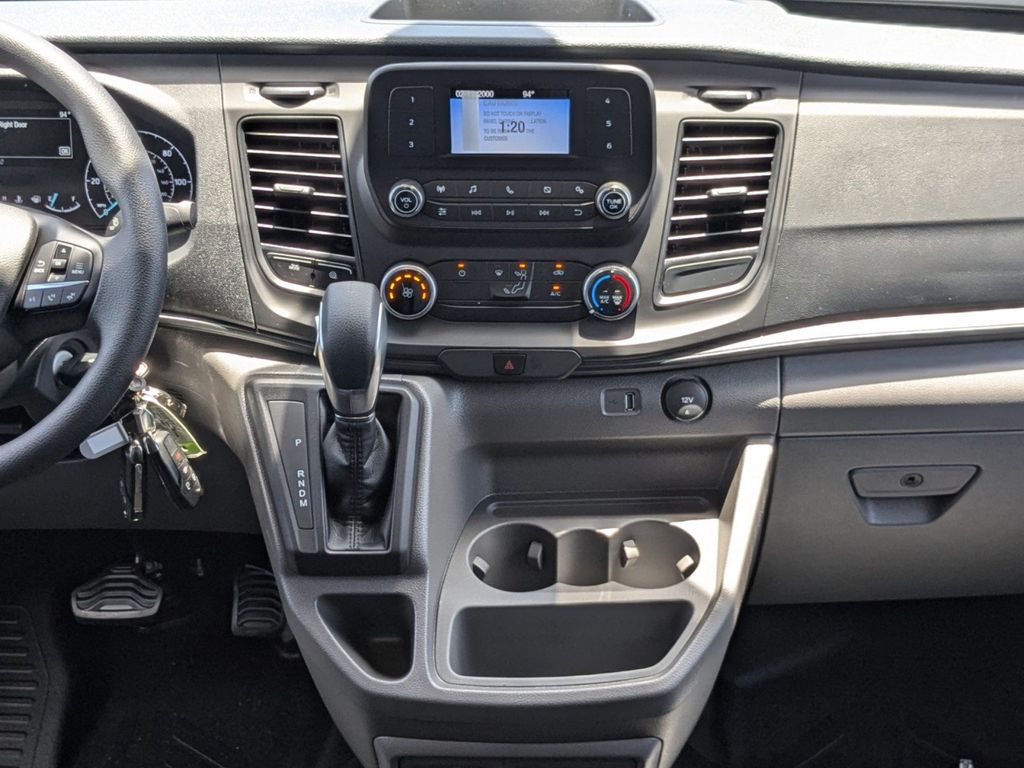 2025 Ford Transit 250