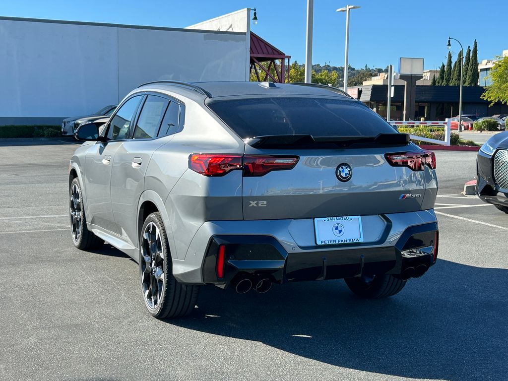 Thumbnail: 2025 BMW X2 - 3