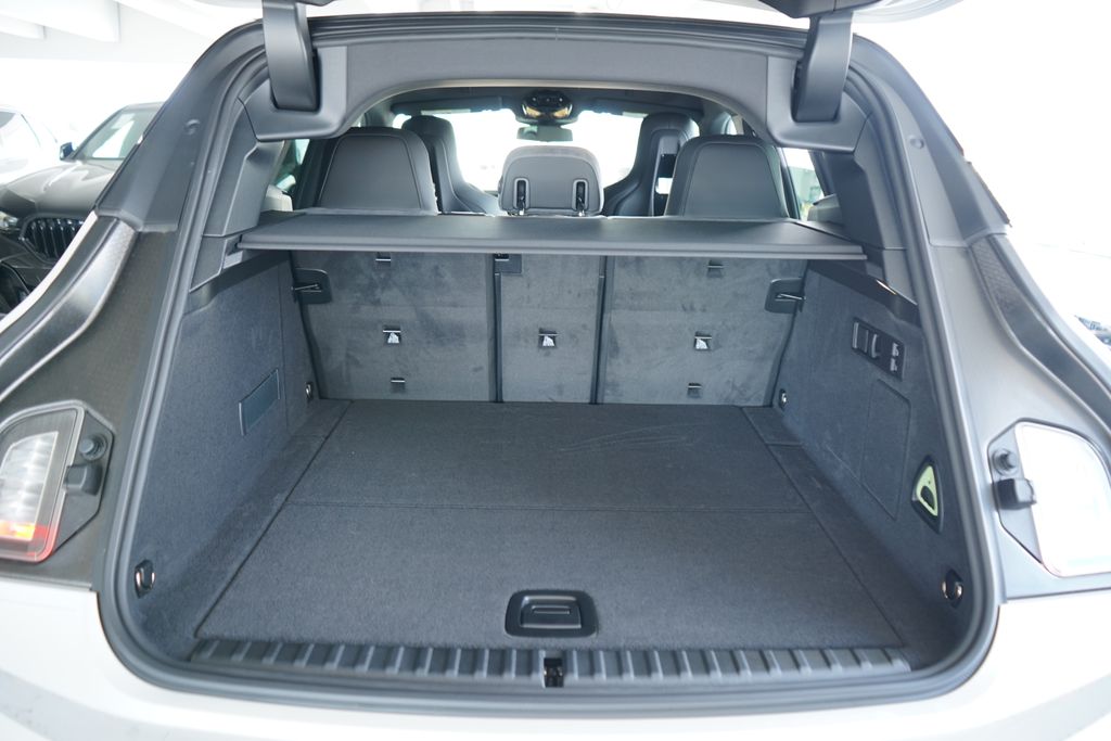 Thumbnail: 2026 BMW iX - 21