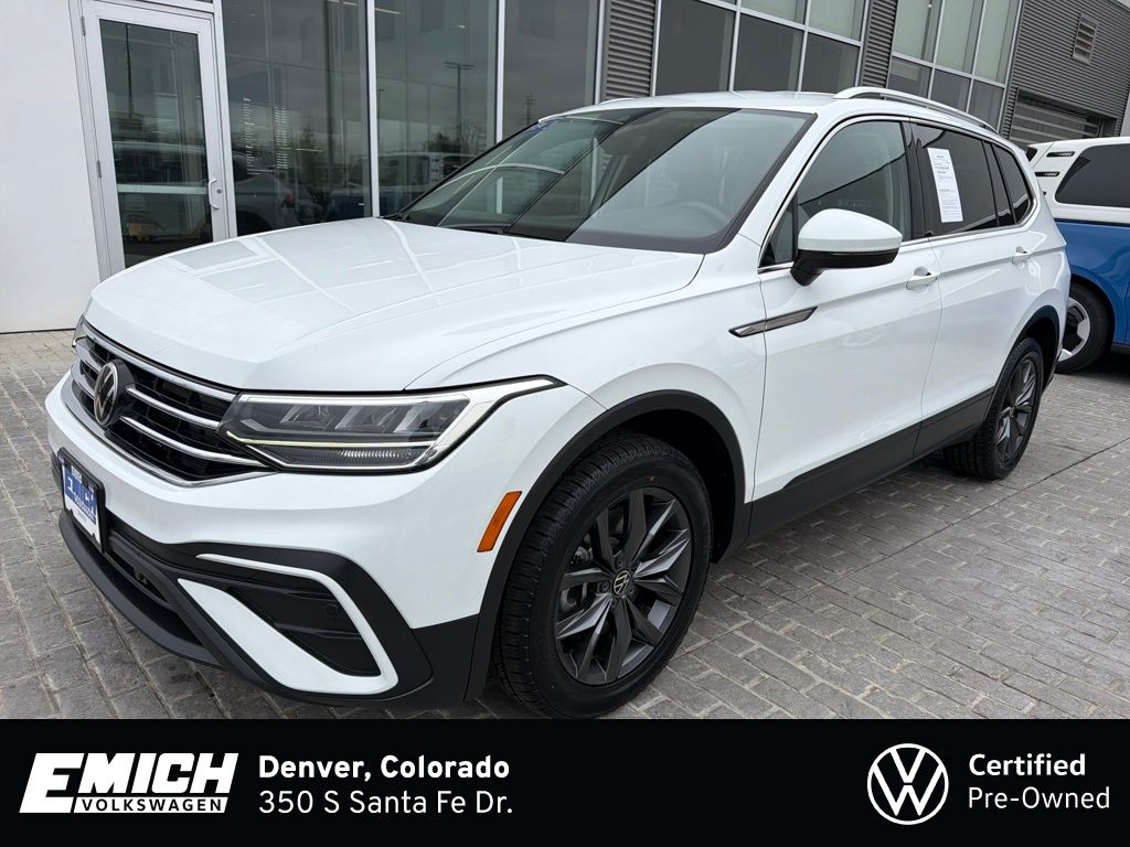 Pure White 2024 Volkswagen Tiguan SE 4Motion SUV / Crossover All-Wheel Drive 8-Speed Automatic