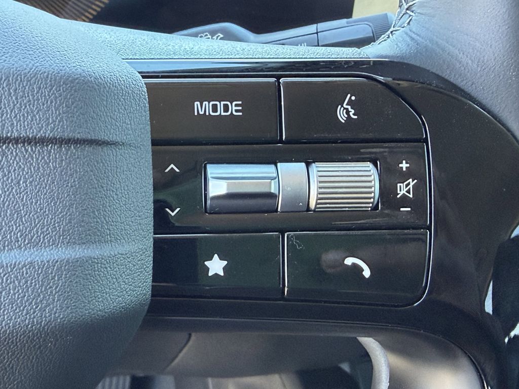 new 2026 Kia Sorento car, priced at $31,271