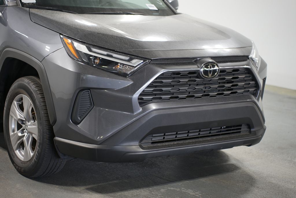 2022 Toyota RAV4 XLE 4