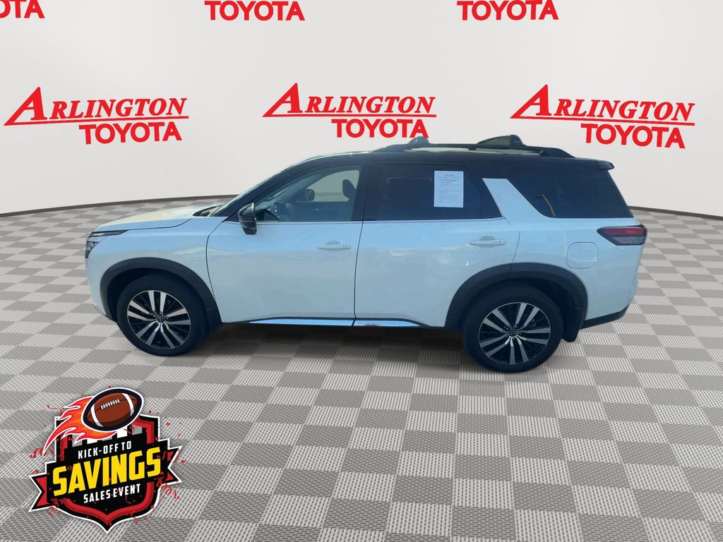 Used 2024 Nissan Pathfinder SUV