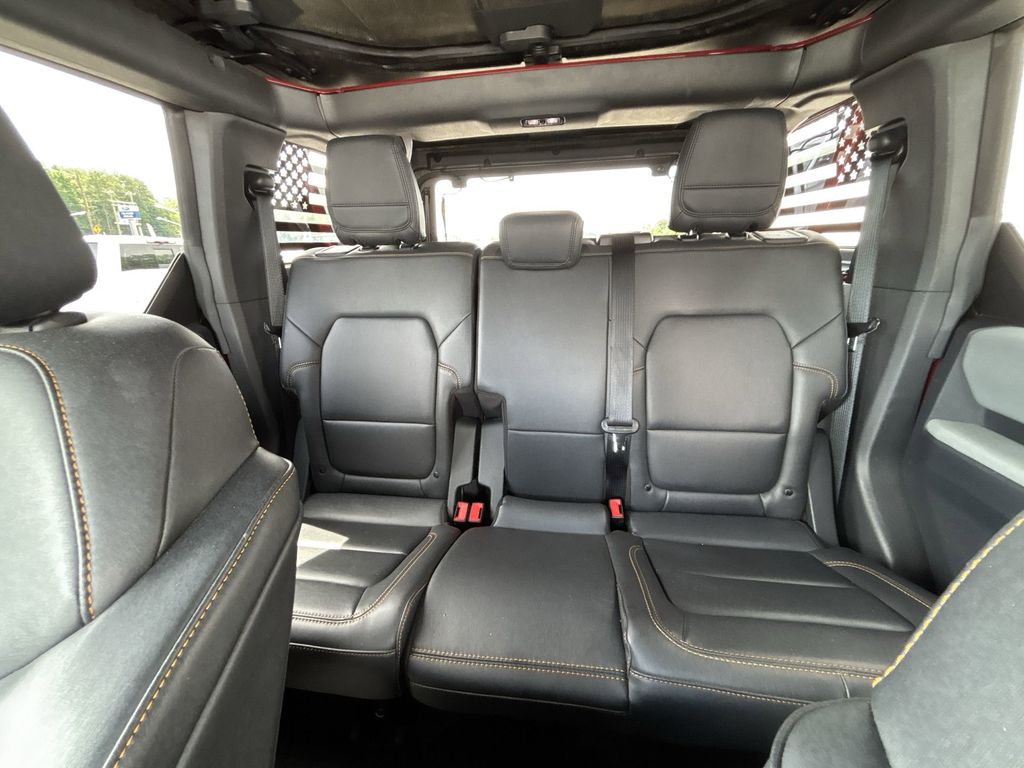 Used 2022 Chili Pepper Red Ford Badlands image 25
