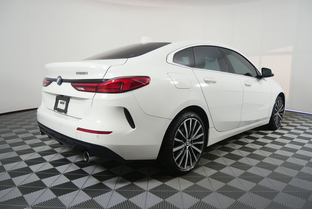 Thumbnail: 2021 BMW 2 Series - 3