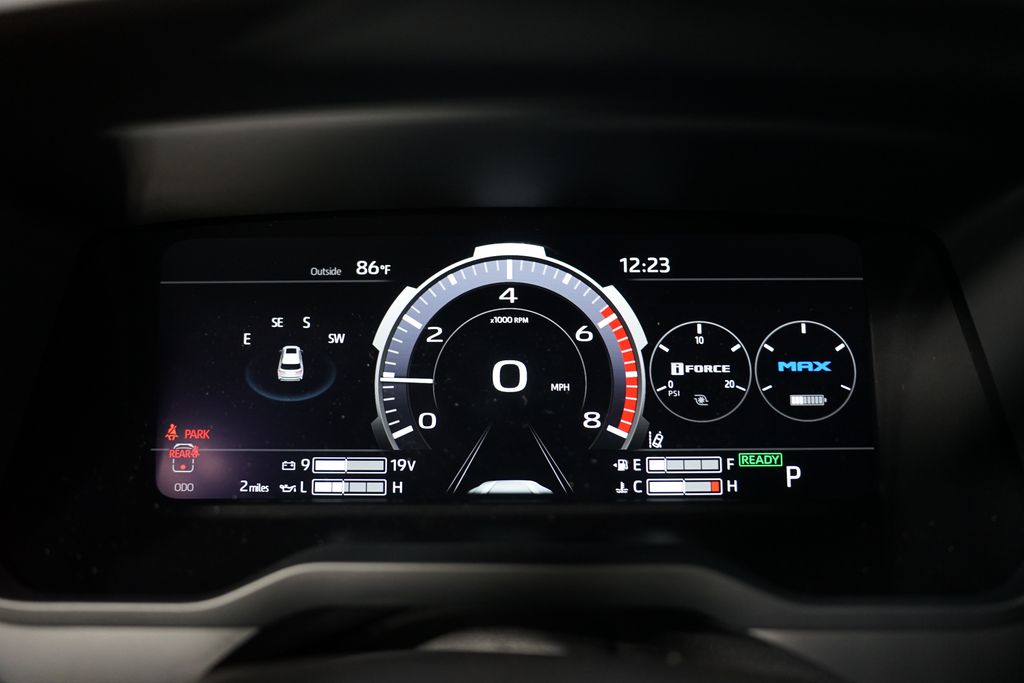 2025 Toyota Sequoia  16