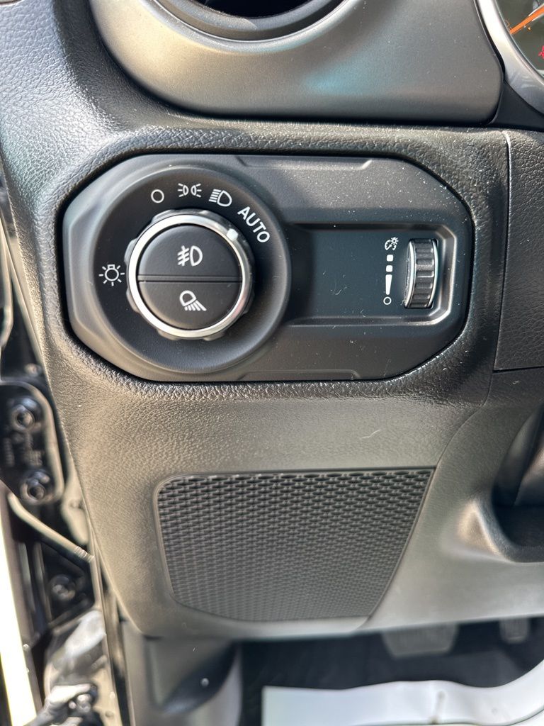 2023 Black Clearcoat Jeep Gladiator Sport 4X4 Truck
