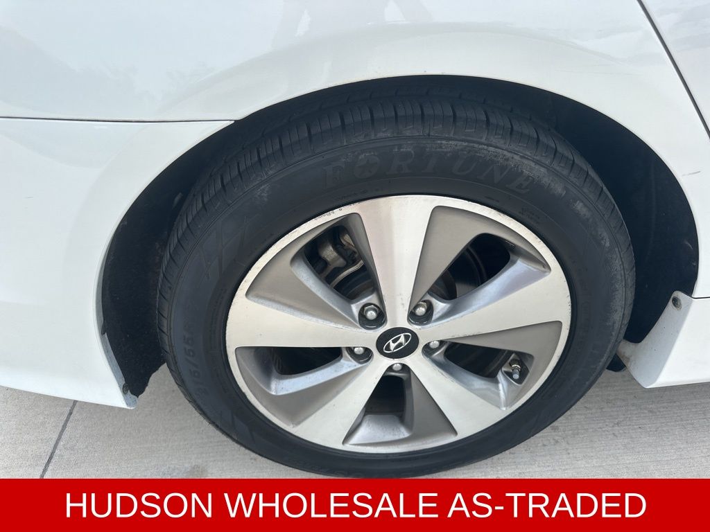 2012 Porcelain White Pearl Mica Hyundai Sonata Base FWD Sedan