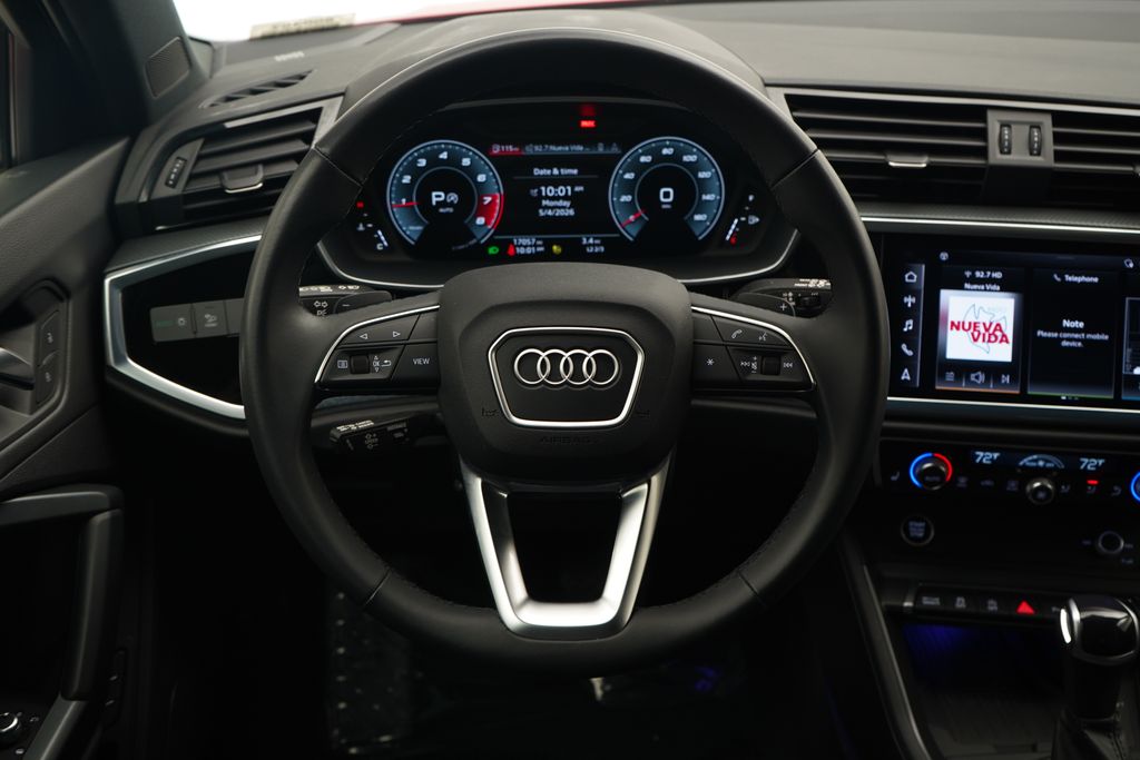 Thumbnail: 2023 Audi Q3 - 9