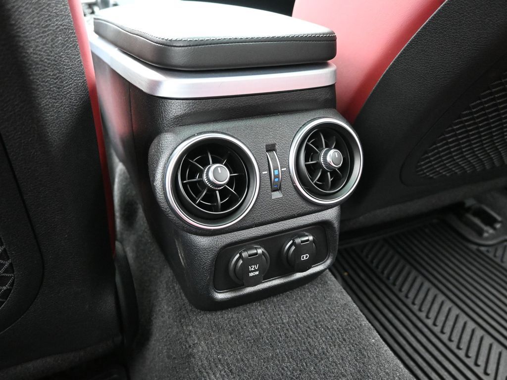 2023 Kia Stinger GT2