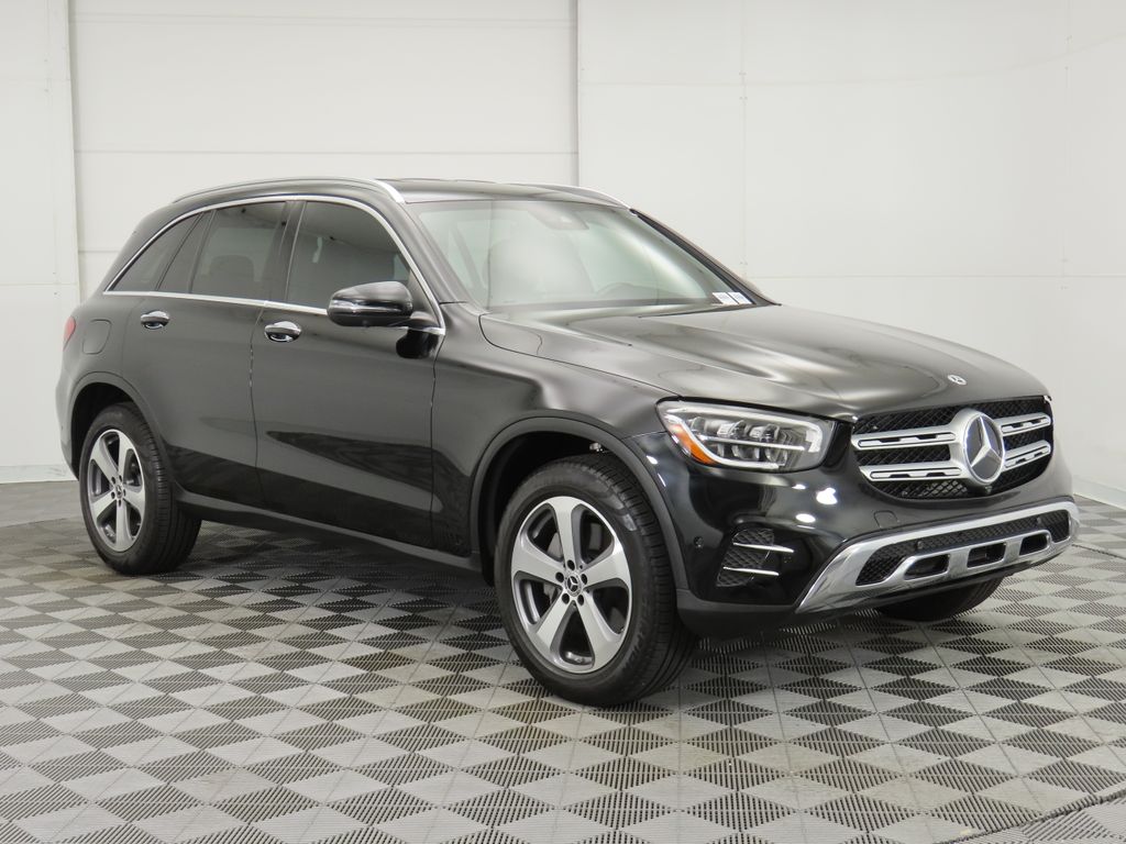 2022 Mercedes-Benz GLC 300 3