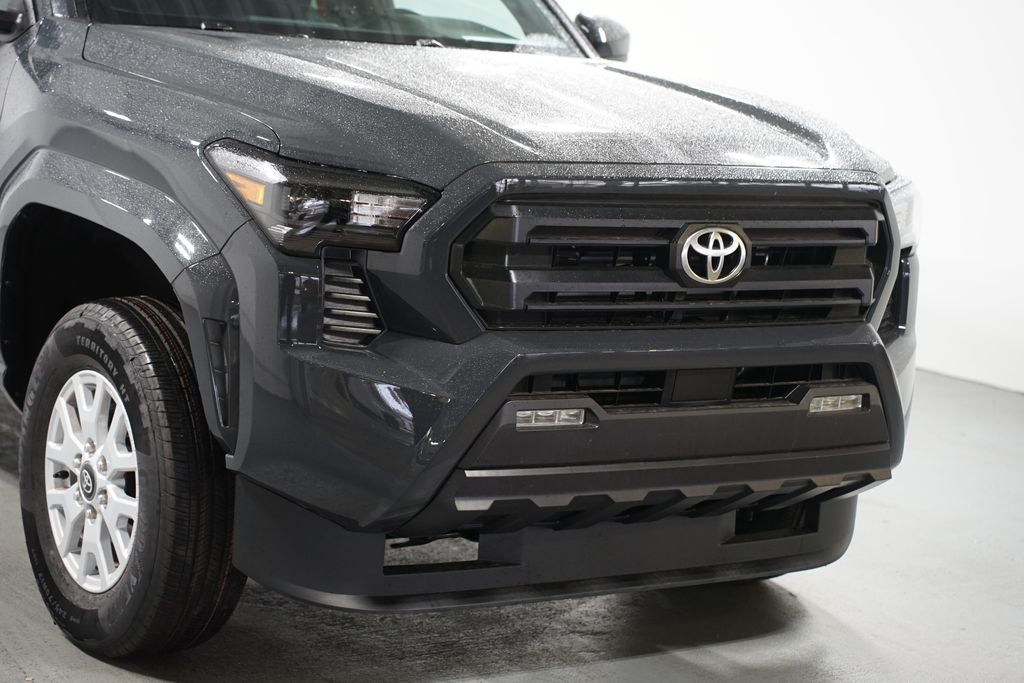 Thumbnail: 2025 Toyota Tacoma - 4