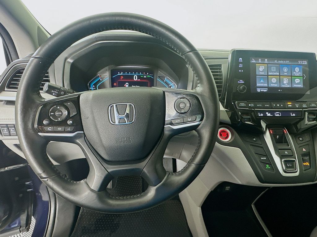 Thumbnail: 2018 Honda Odyssey - 11