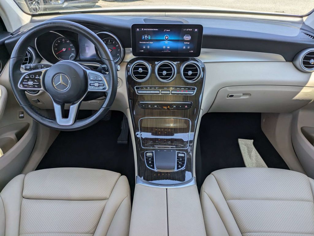 2022 Mercedes-Benz GLC 300 SUV