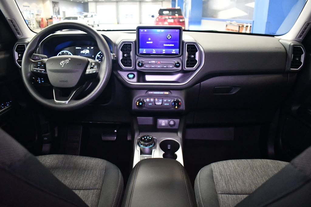 Thumbnail: 2023 Ford Bronco Sport - 17