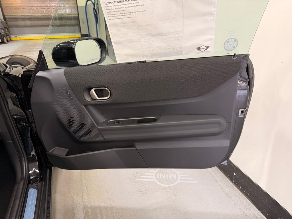 Thumbnail: 2026 MINI Cooper - 21