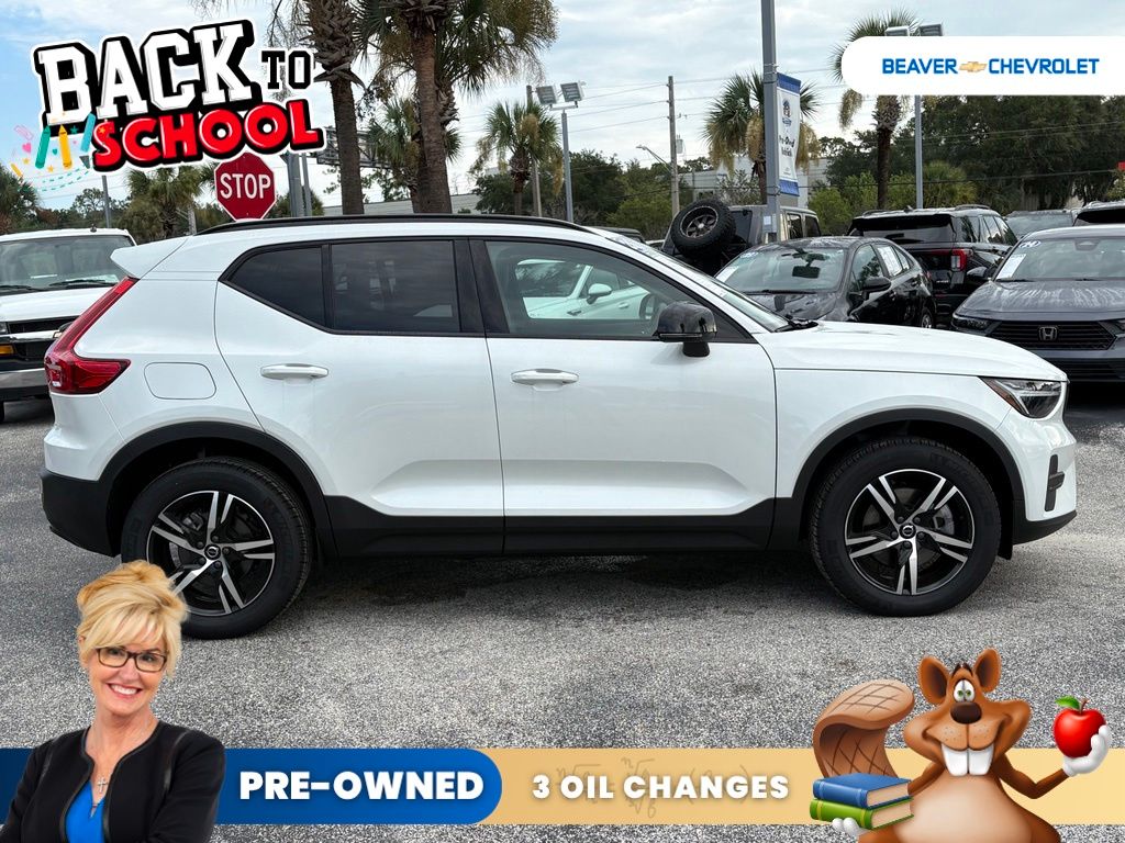 Used 2026 Volvo XC40 SUV