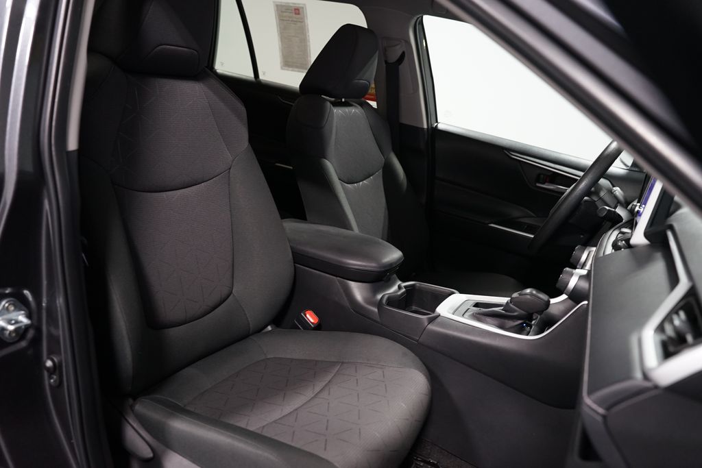 Thumbnail: 2024 Toyota RAV4 - 28