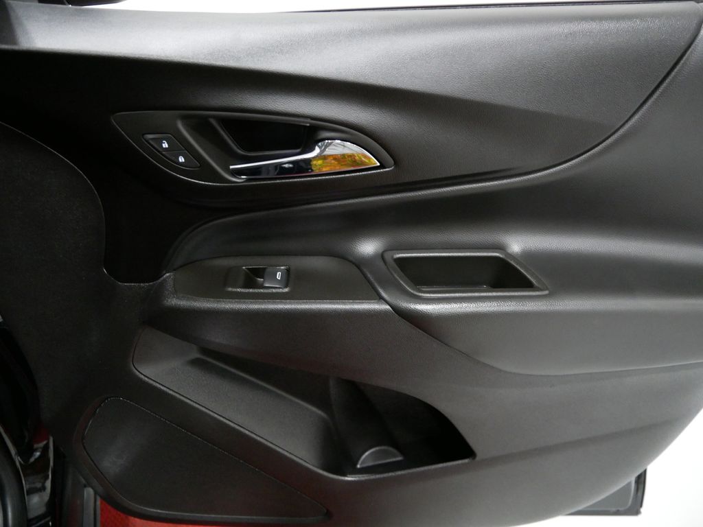 2024 Chevrolet Equinox LT - Photo 31