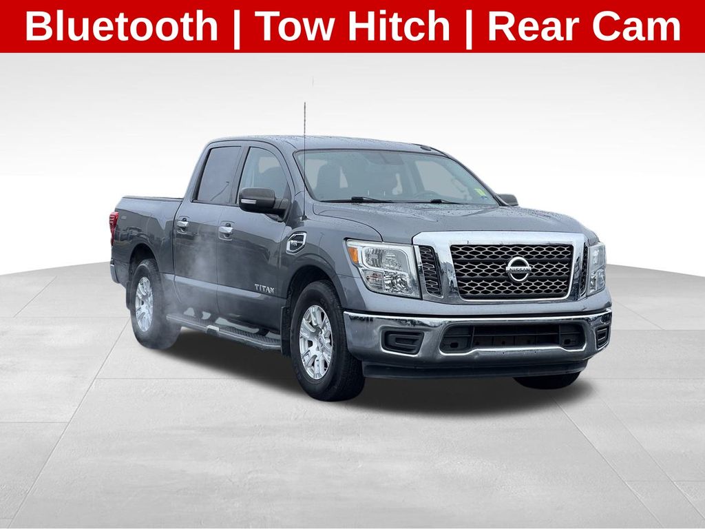 2017 Nissan Titan SV Crew Cab