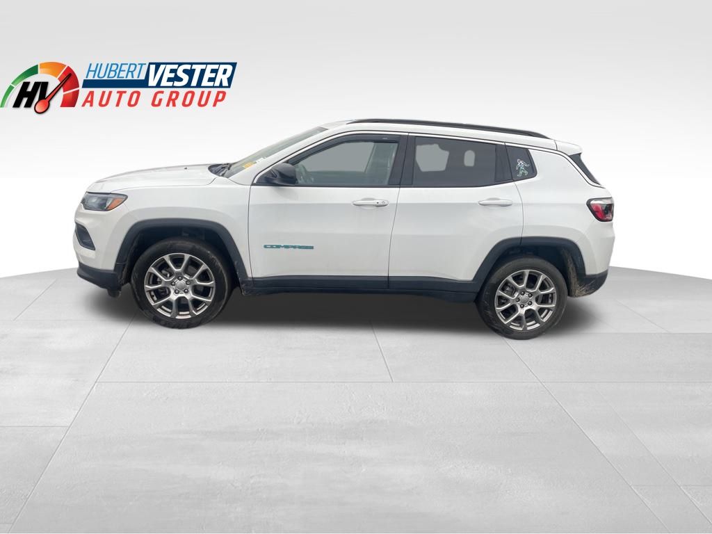 2022 Jeep Compass Latitude Lux