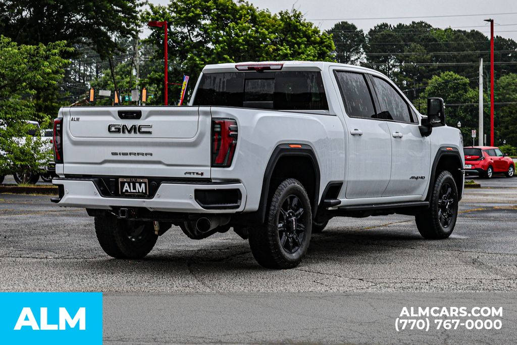 Used 2025 White GMC AT4 image 6
