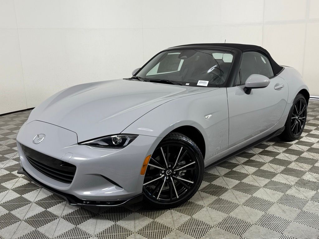 2025 Mazda MX-5 Miata Grand Touring's photo
