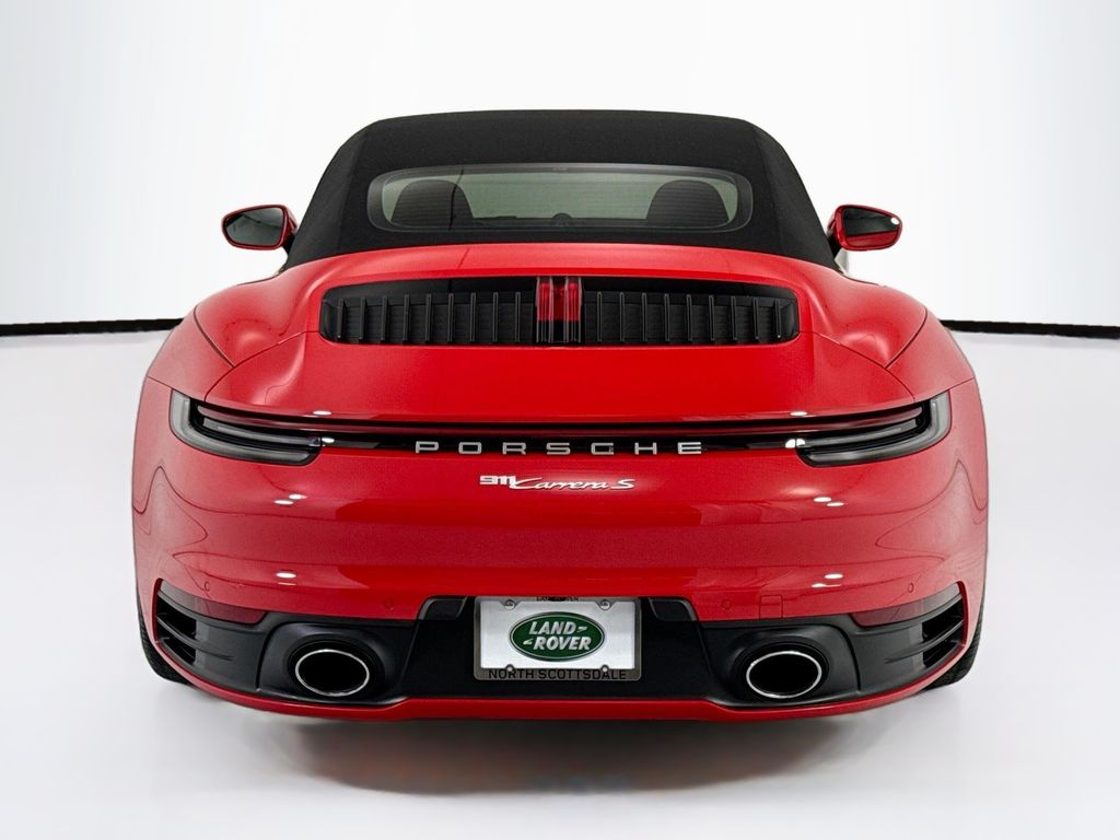 Thumbnail: 2022 Porsche 911 - 14