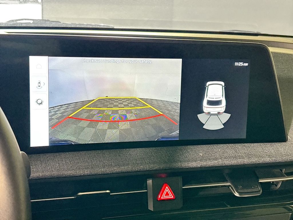 2024 Kia EV6 Light