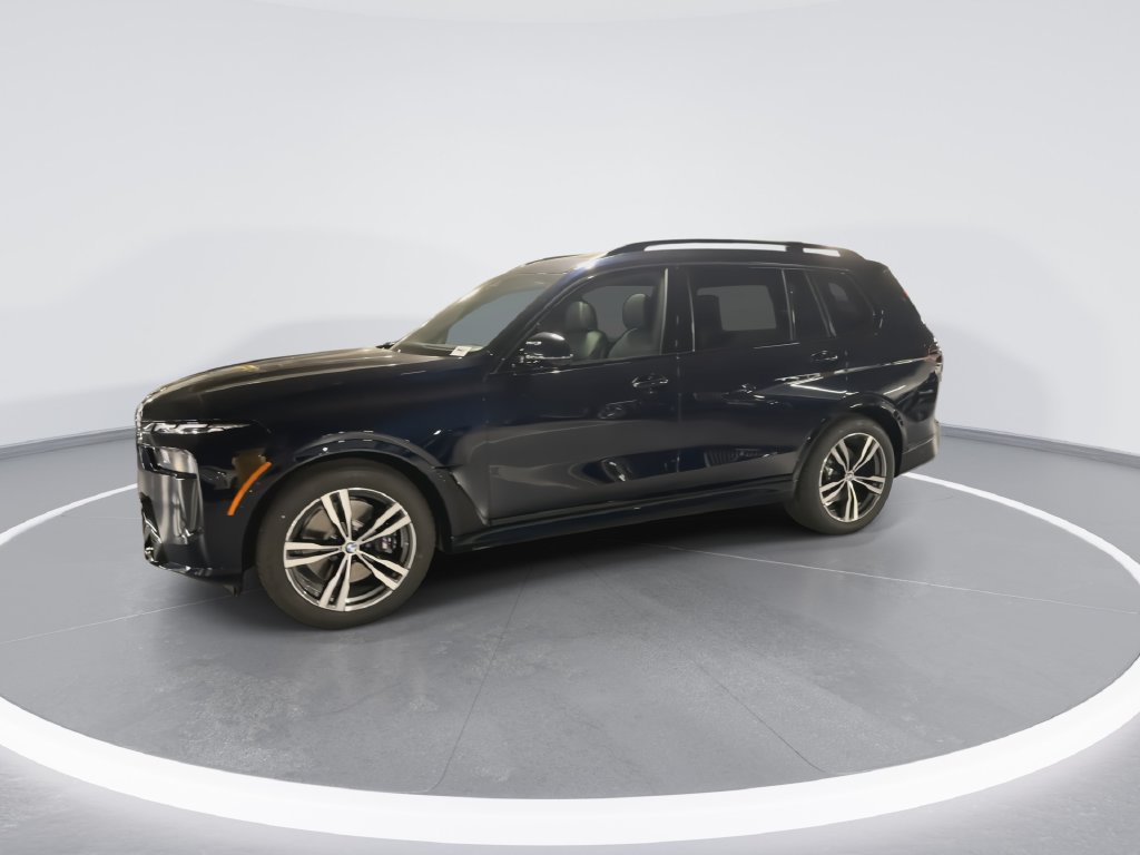 Thumbnail: 2027 BMW X7 - 4