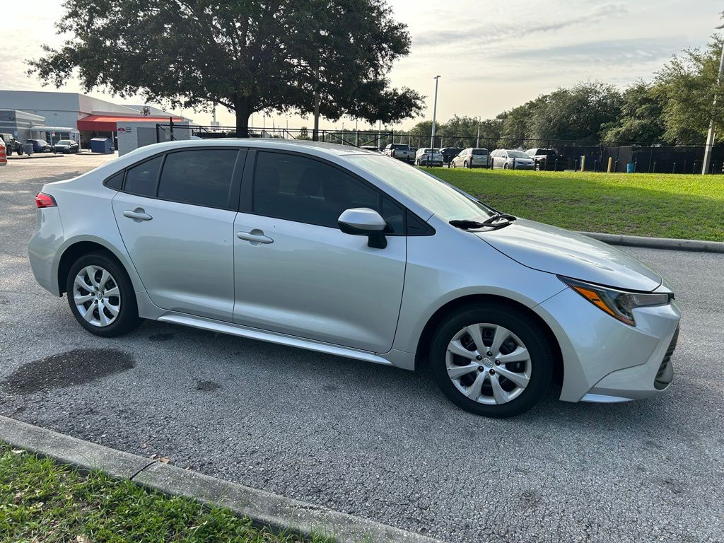 2024 Toyota Corolla LE 7