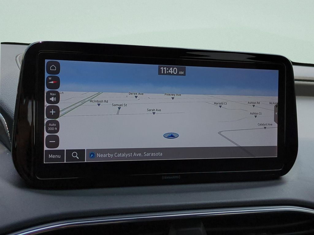 Used 2023 White Hyundai SEL image 18