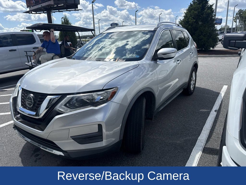 2020 Nissan Rogue SV