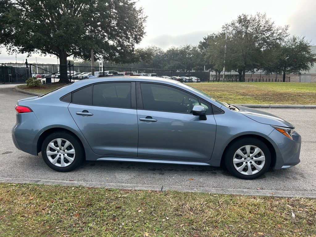 Thumbnail: 2022 Toyota Corolla - 6