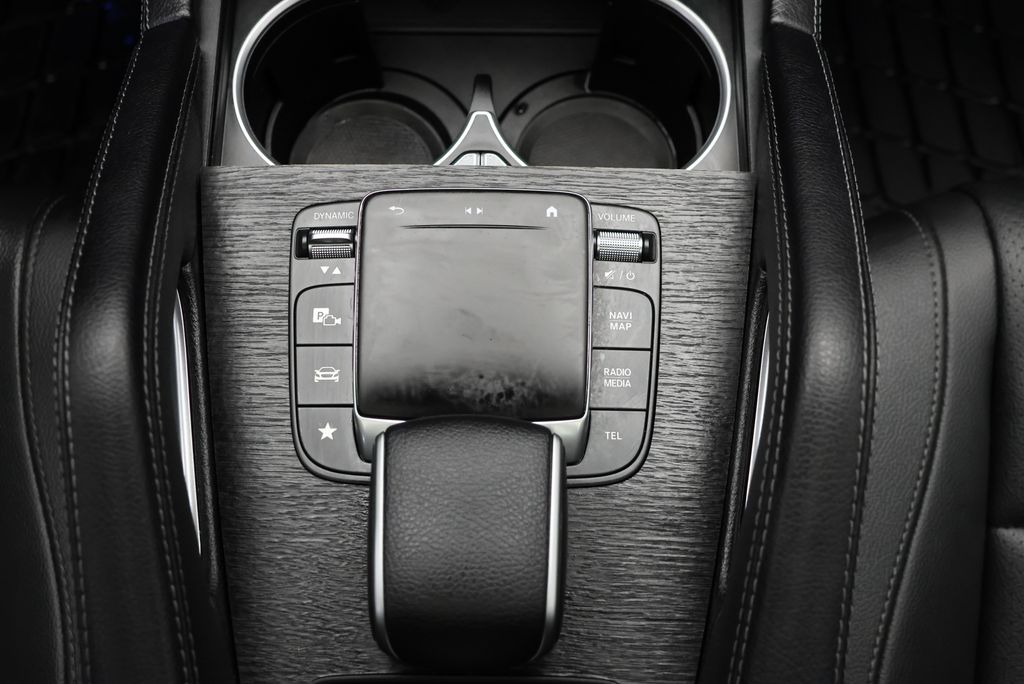 Thumbnail: 2022 Mercedes-Benz GLE - 29