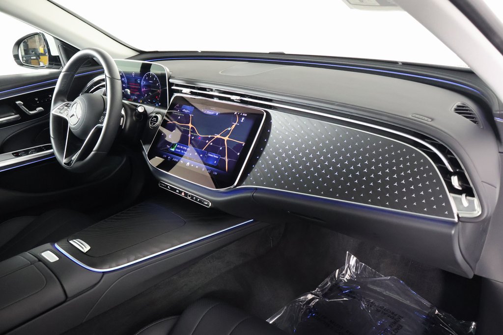 Thumbnail: 2026 Mercedes-Benz E-Class - 9