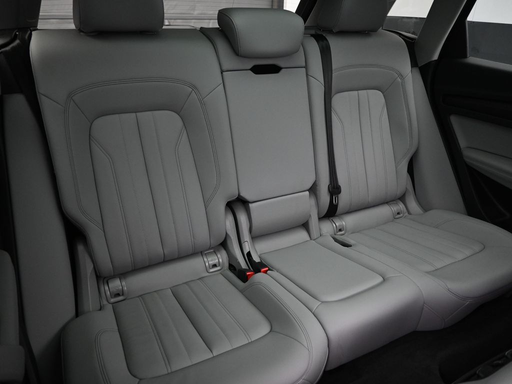 2022 Audi Q5 quattro S line Prem Plus 45 TFSI