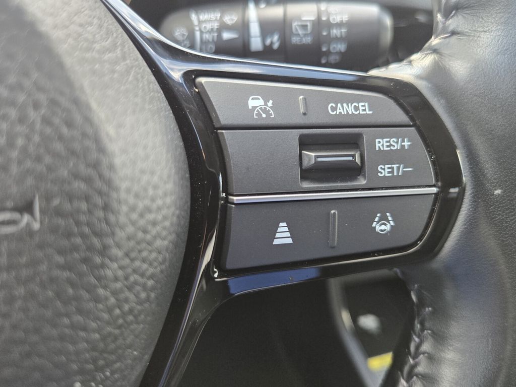 2025 Honda CR-V - $32,989