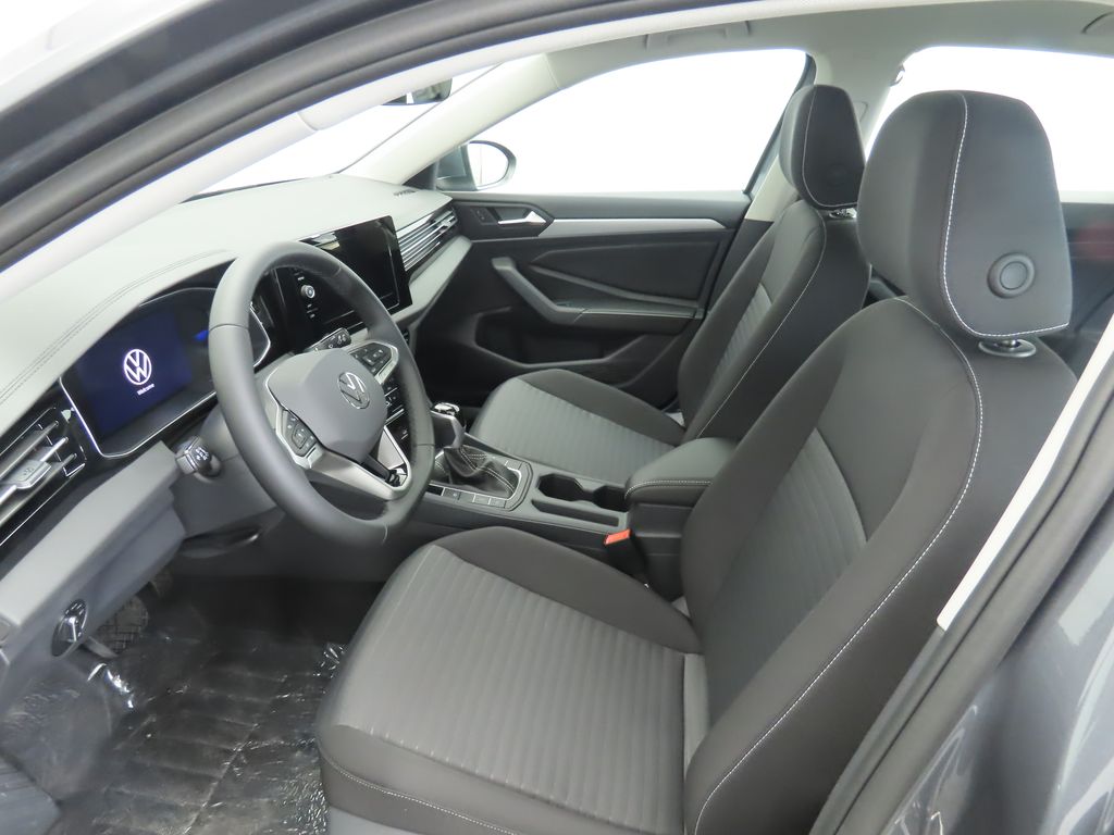 Thumbnail: 2025 Volkswagen Jetta - 20